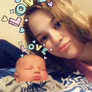 Meet your Posher, Chelsie